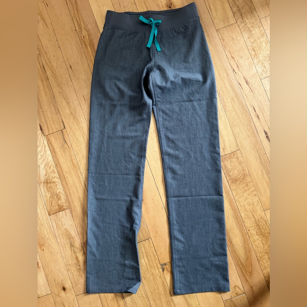 Figs Gray Scrub Pants XXS Tall
